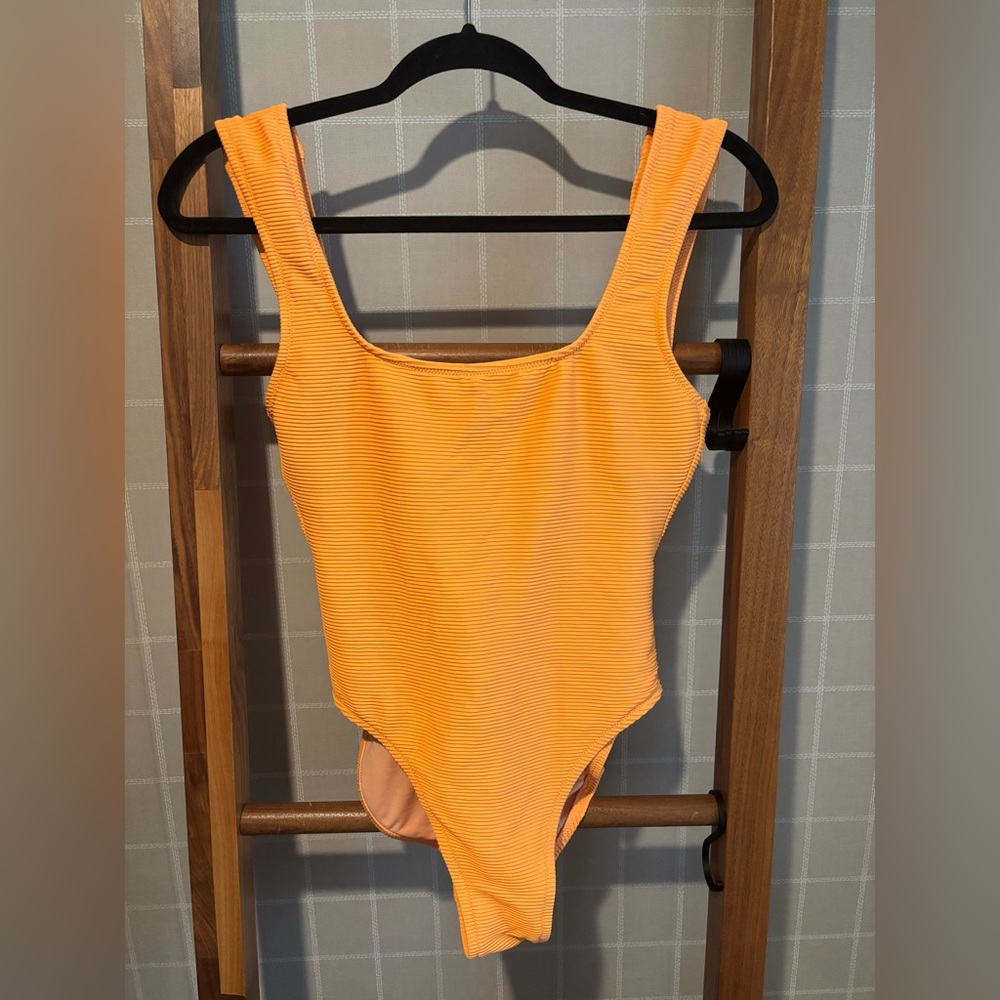 JCrew Tangerine Ribbed Swimsuit Size 6